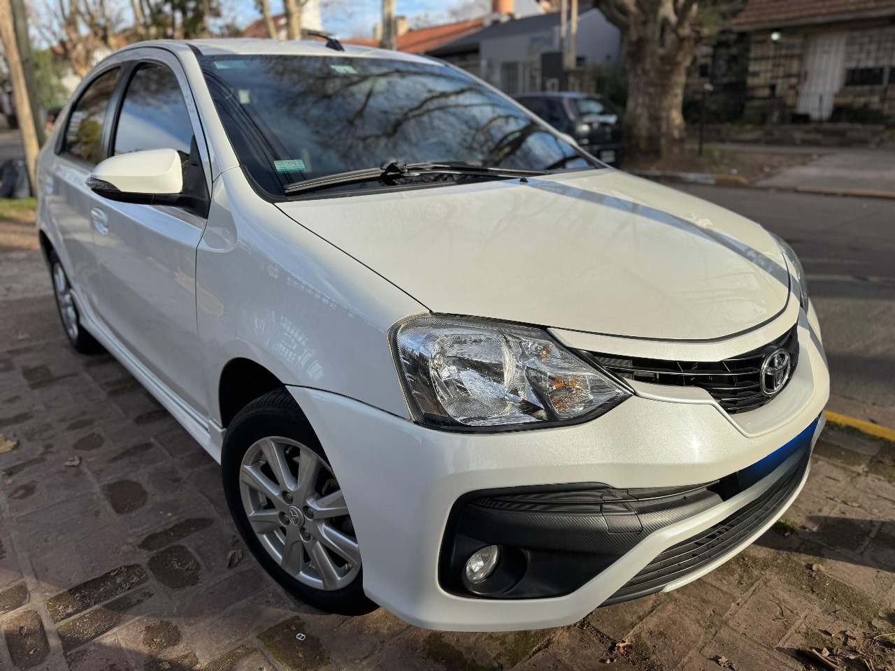 Toyota Etios 1.5 XLS 2017